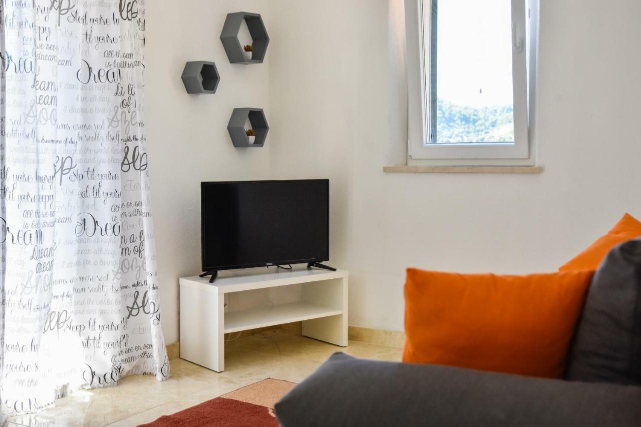 Villa Mar 1 - Luxury Apartments بوتشيتشا المظهر الخارجي الصورة